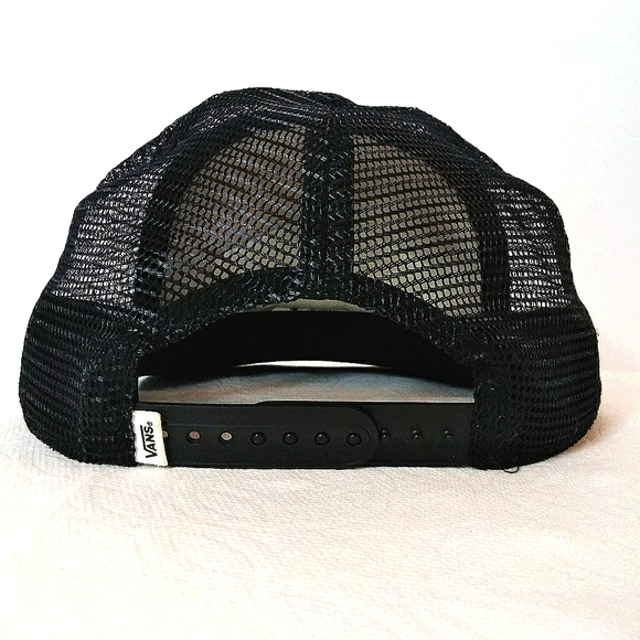 VANS OFF THE WALL PATCH snap back trucker mesh hat - Picture 2 of 2